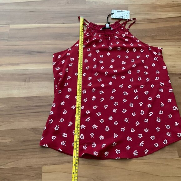 41 Hawthorn Red Floral Double Strap Sleeveless Top Size Medium NWT - Picture 3 of 8